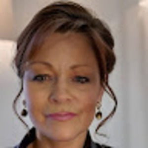 Meet your Posher, Cora